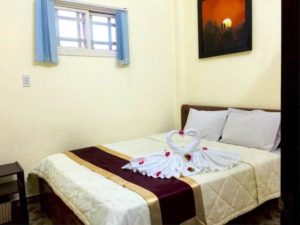 Quy Long Homestay Hoi An Esterno foto